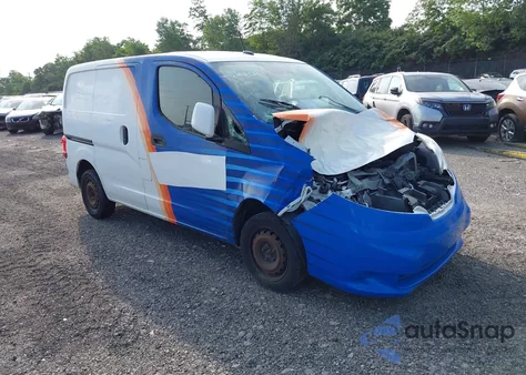 2015 Nissan Nv200 Sv z USA, uszkodzony, nr VIN 3N6CM0KNXFK723332